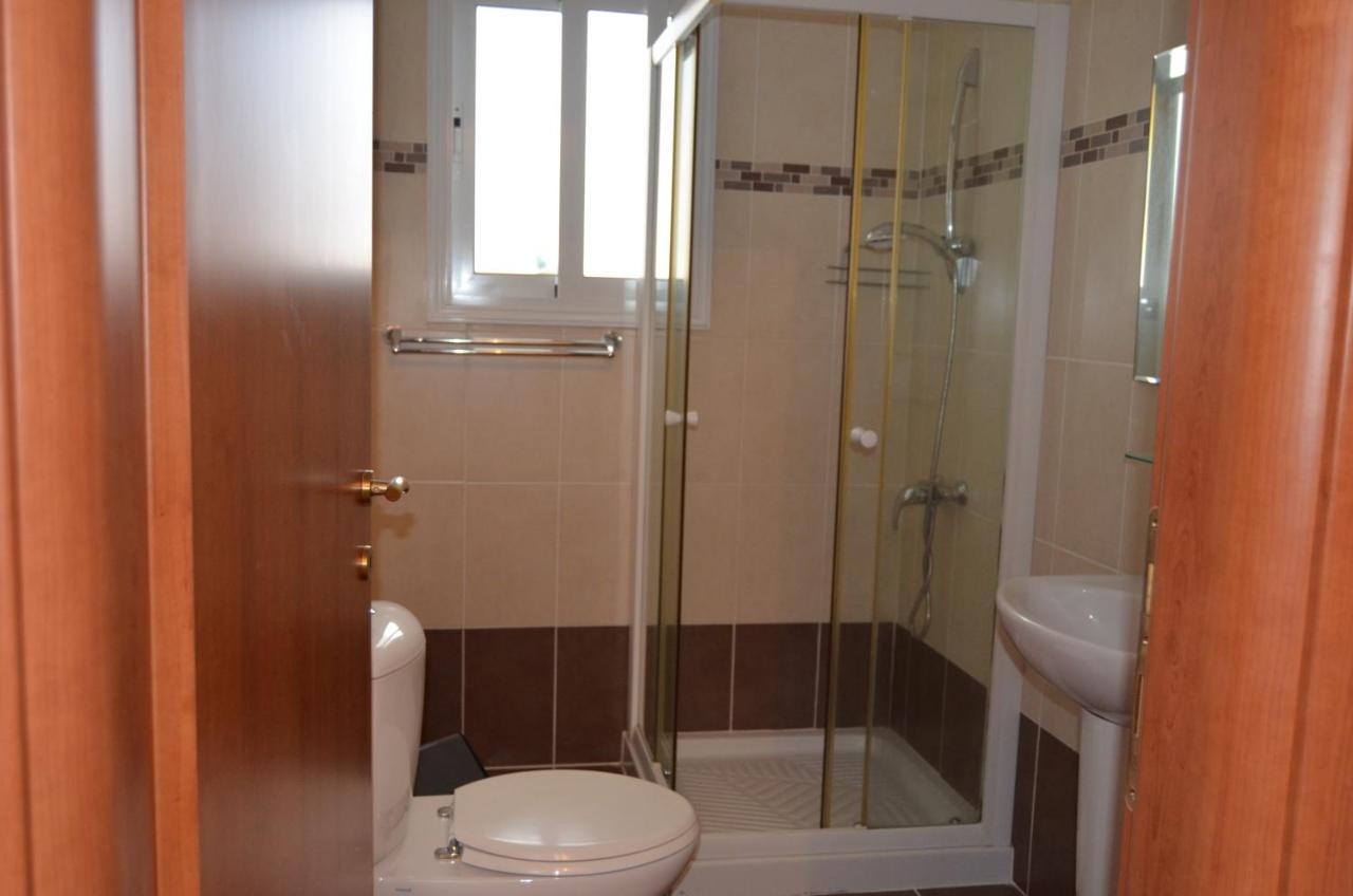 Ithaki Gardens Apartment 107 Paphos Eksteriør billede